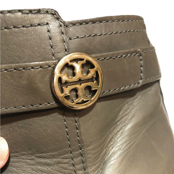 TORY BURCH Taupe Bristol Side Zip Heels Booties - Picture 7 of 12